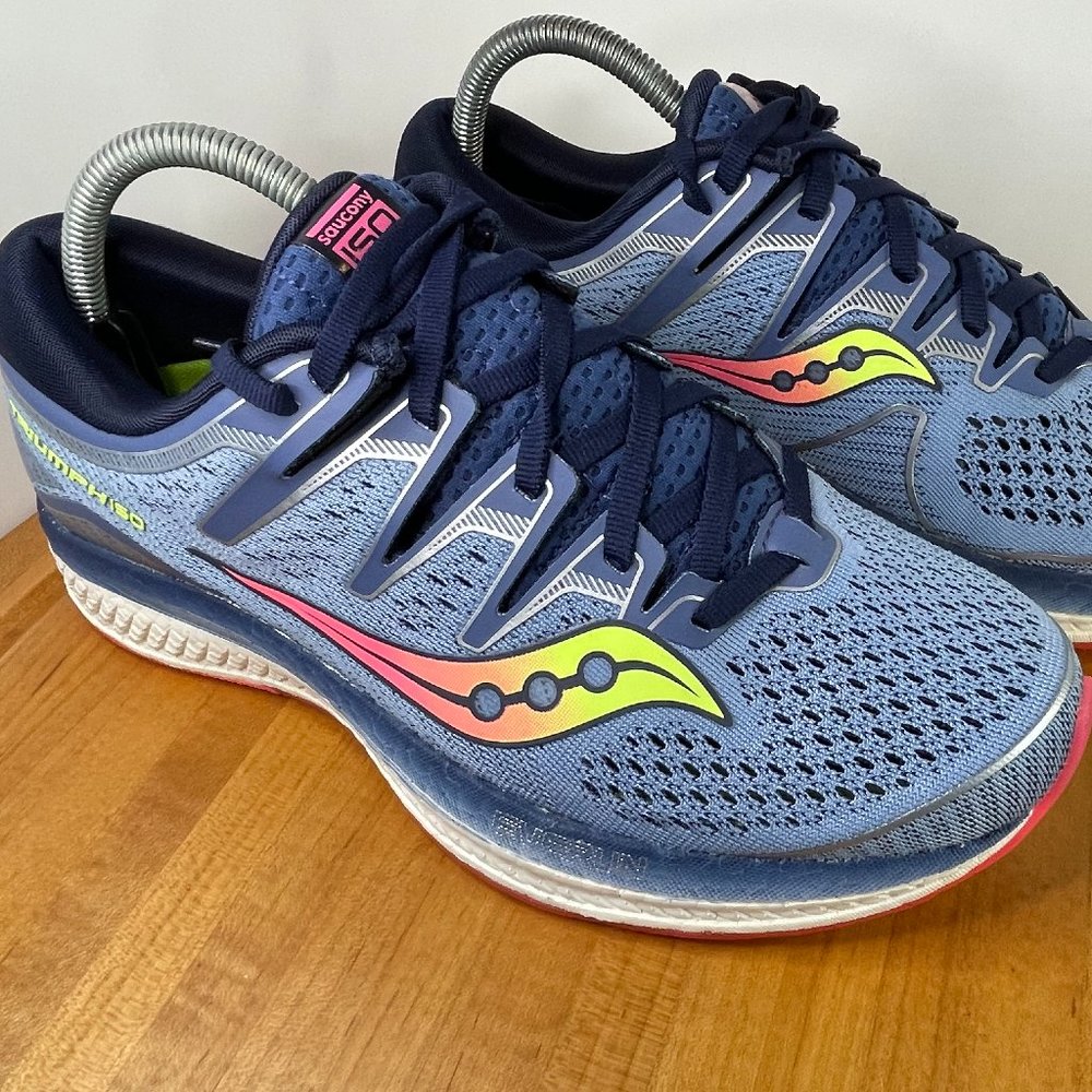 Saucony Triumph ISO Blue Lace Up Running Shoes Sneakers Women Sz 9.5 Good Cond